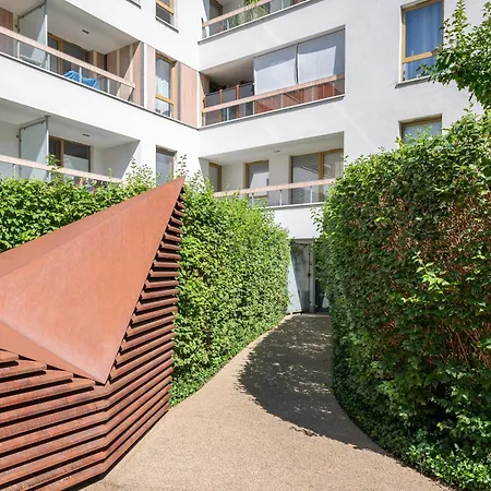 Kolska Bright Apartmán